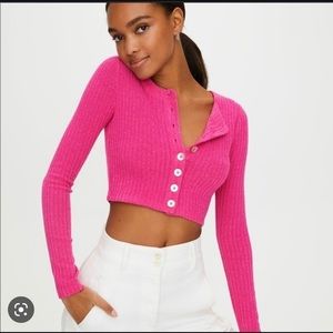 Aritzia Wilfred pink barbiecore cardigan top crop xs